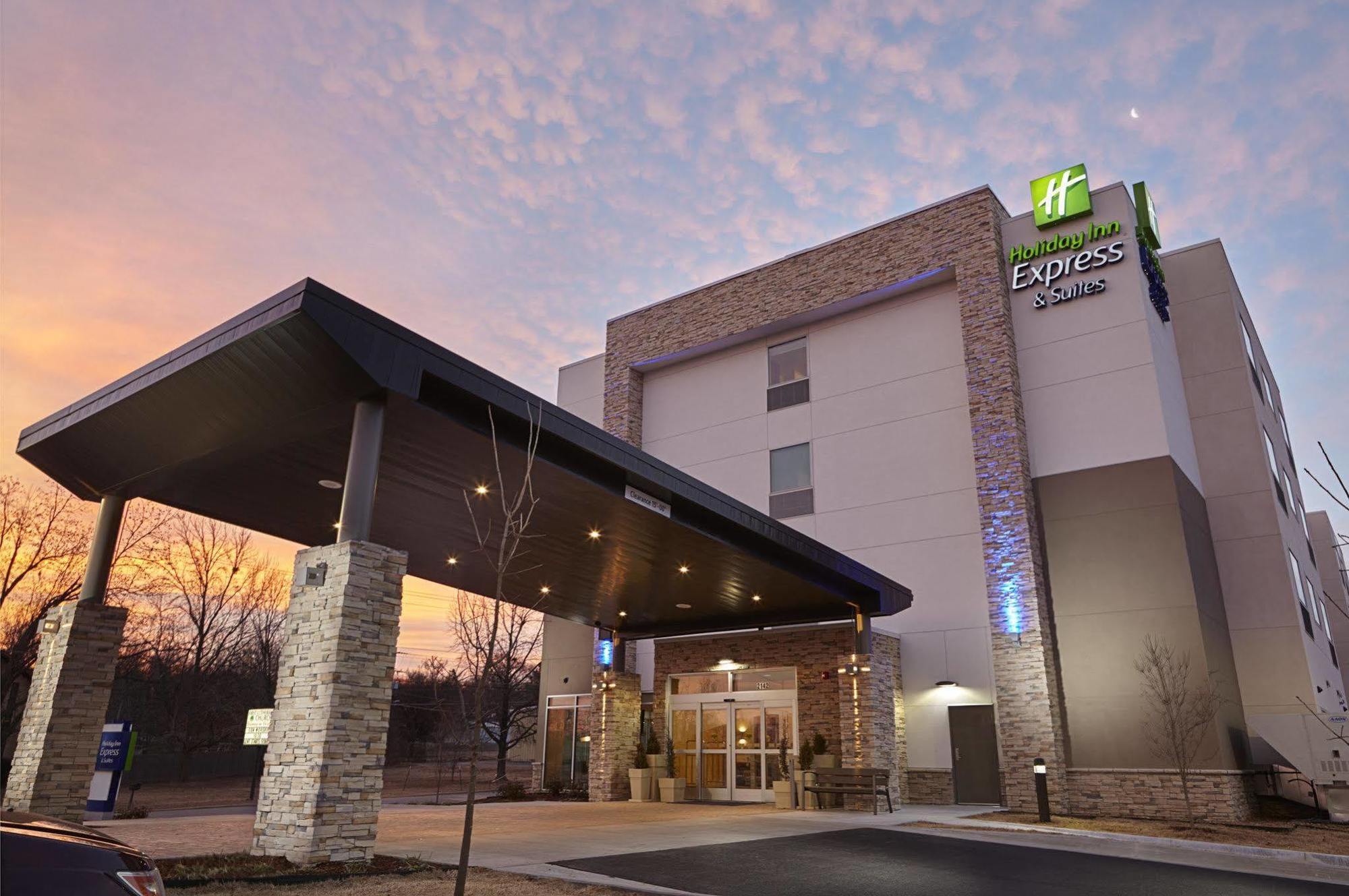 Holiday Inn Express And Suites Tahlequah By Ihg Luaran gambar
