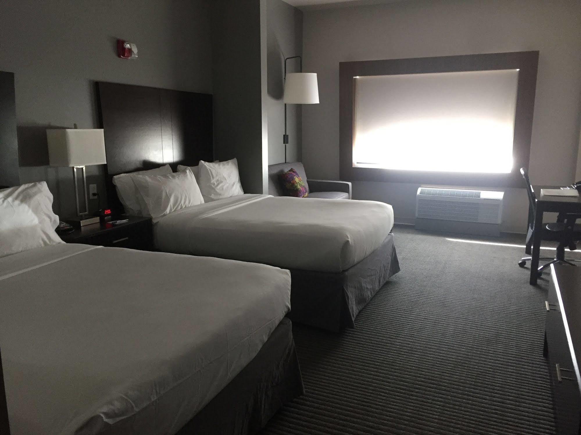 Holiday Inn Express And Suites Tahlequah By Ihg Luaran gambar
